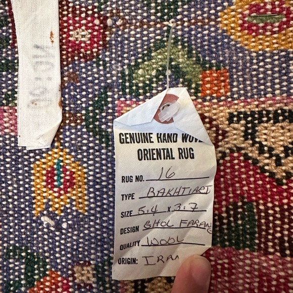 Authentic Persian Hand-Knotted Wool Rug - Picture 5 of 5